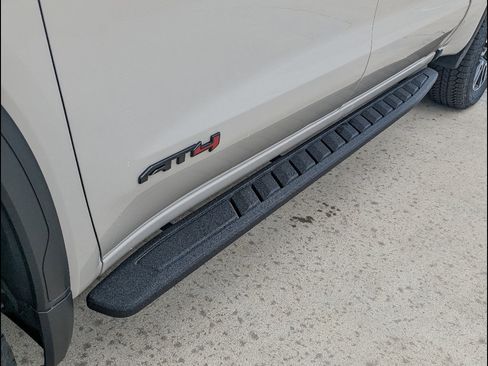 New 2026 GMC Sierra 1500 AT4 w/ AT4 Premium Package AWD/4WD image 12