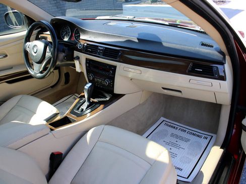Used 2012 BMW 328i xDrive Coupe image 10