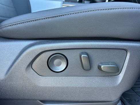 Used 2024 GMC Hummer EV 2X AWD/4WD image 21