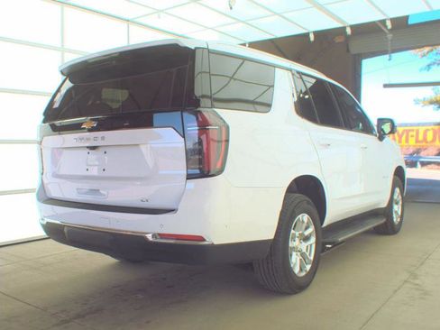 Used 2025 Chevrolet Tahoe LT image 8