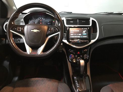 Used 2017 Chevrolet Sonic LT FWD image 21