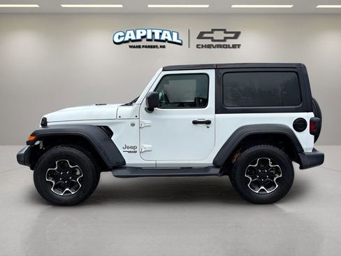 Used 2020 Jeep Wrangler Sport image 3