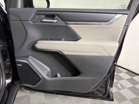 New 2026 GMC Acadia Elevation w/ Elevation Premium Package image 24