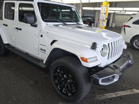 Used 2021 Jeep Wrangler Unlimited Sahara w/ Cold Weather Group image 2