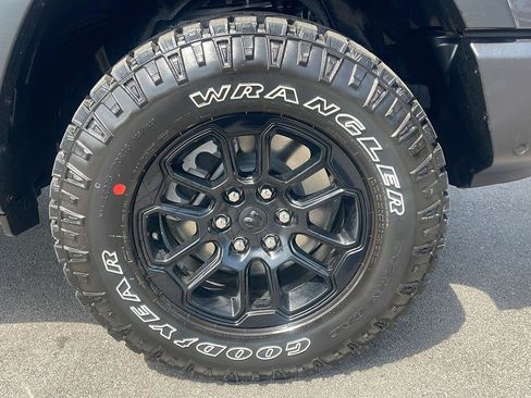 New 2026 RAM 1500 Rebel w/ Rebel Level 2 Equipment Group AWD/4WD image 9
