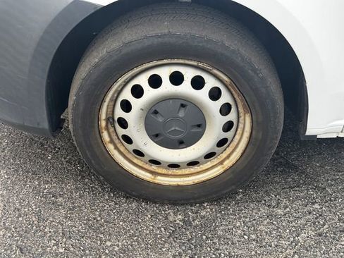 Used 2020 Mercedes-Benz Metris image 10