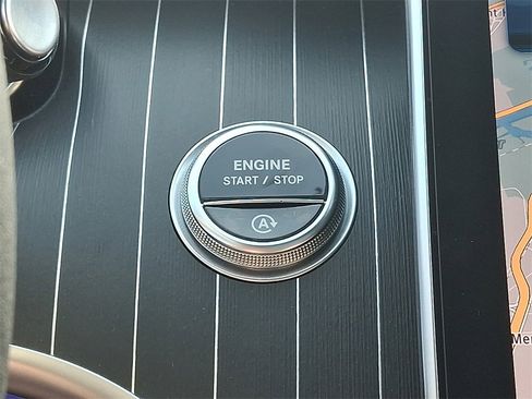 Certified 2025 Mercedes-Benz C 300 4MATIC Sedan image 23