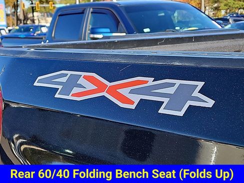 Used 2024 Chevrolet Silverado 1500 Custom image 32