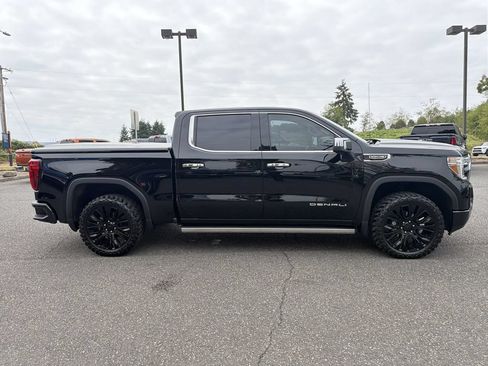 Certified 2022 GMC Sierra 1500 Denali w/ Denali Reserve Package AWD/4WD image 2