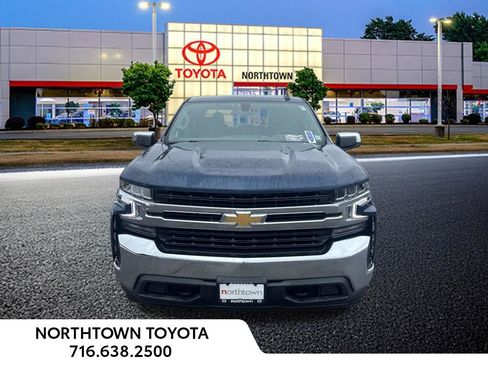 Used 2021 Chevrolet Silverado 1500 LT AWD/4WD image 5
