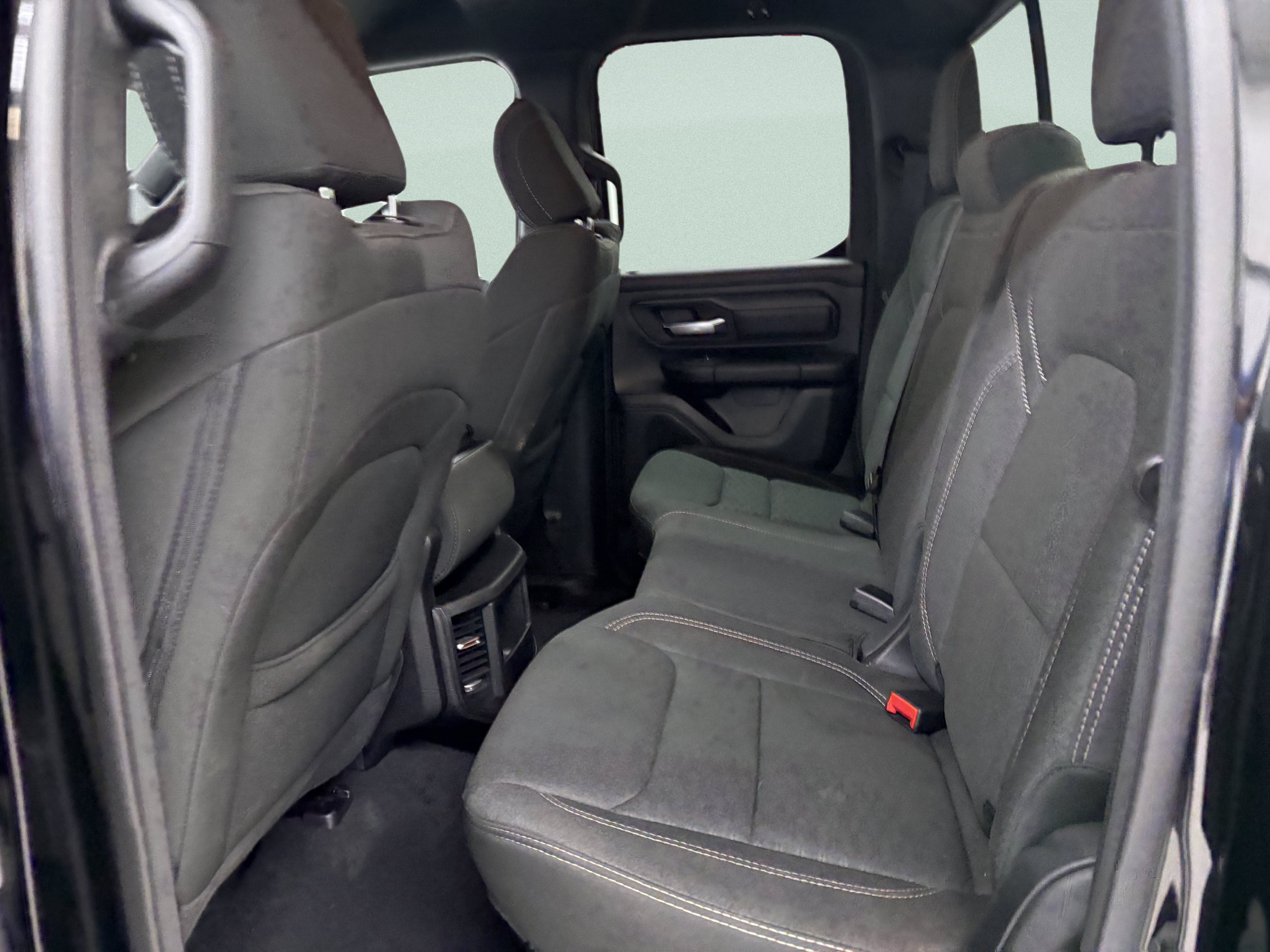 Used 2025 RAM 1500 Tradesman AWD/4WD image 12