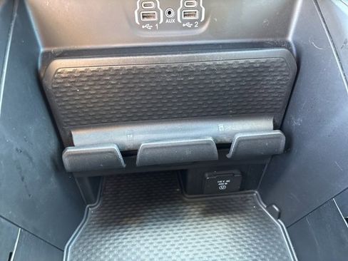 Used 2024 RAM 1500 Laramie image 28