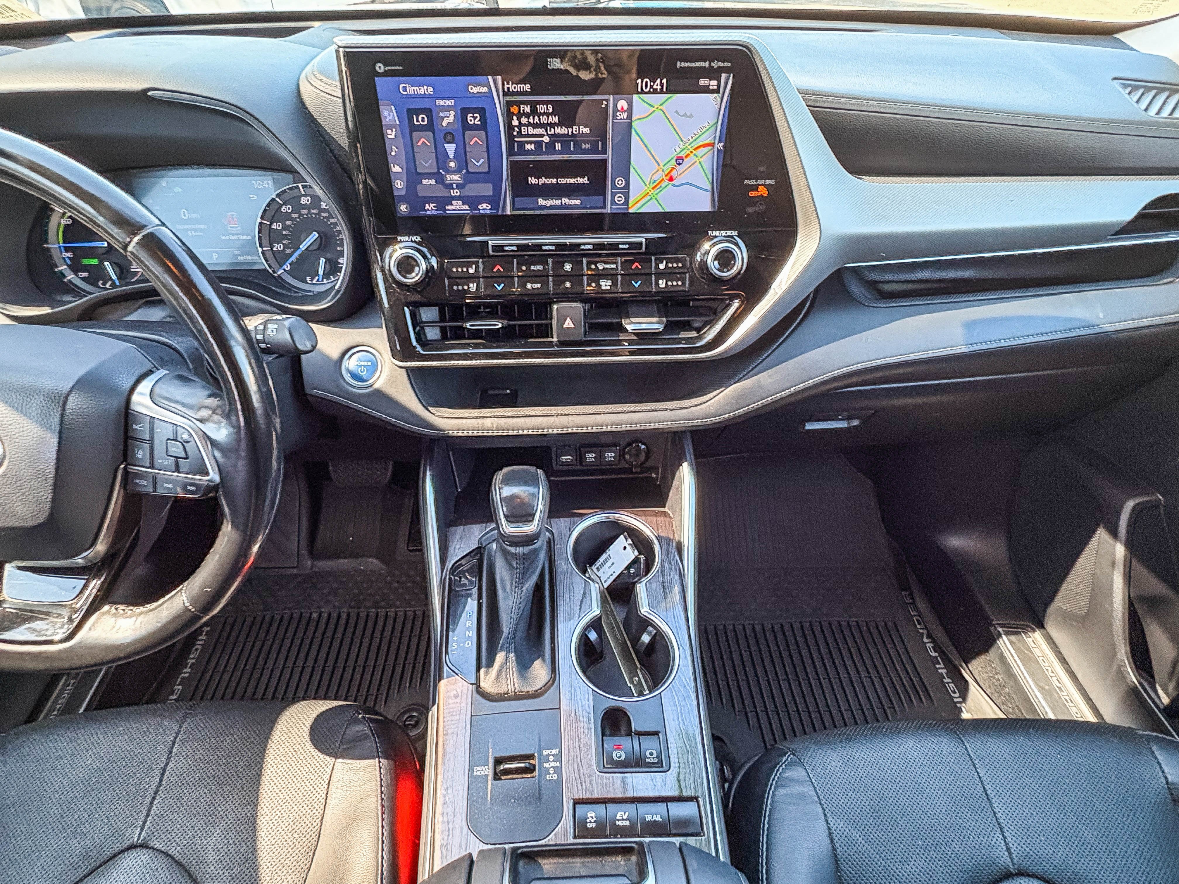 Used 2021 Toyota Highlander Platinum AWD/4WD image 13