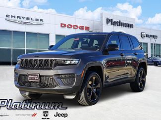 New 2025 Jeep Grand Cherokee Altitude video 2