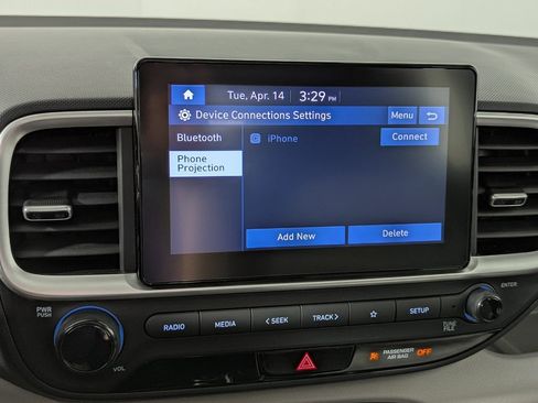 Used 2022 Hyundai Venue SEL w/ Cargo Package FWD image 31