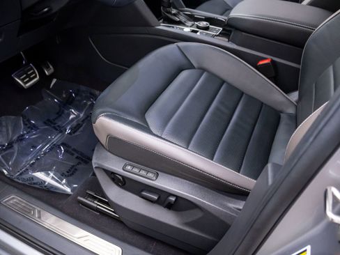 Used 2023 Volkswagen Atlas Cross Sport SEL Premium R-Line image 15