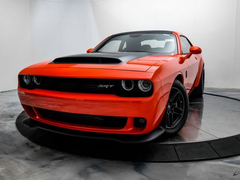Used 2023 Dodge Challenger SRT Hellcat Redeye image 3