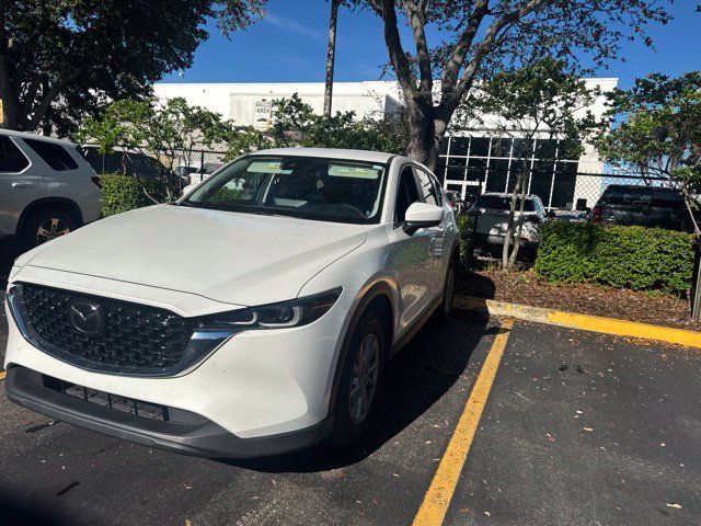 Used 2023 MAZDA CX-5 AWD 2.5 S w/ Select Package image 6