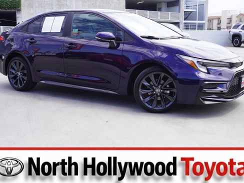 Certified 2025 Toyota Corolla SE w/ Convenience Package FWD image 1