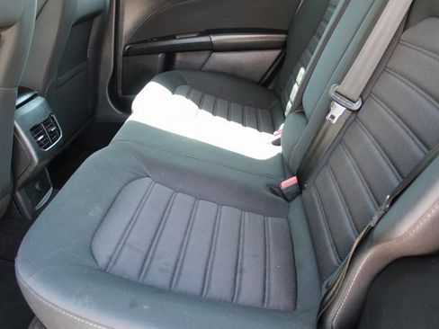 Used 2020 Ford Fusion SE image 17