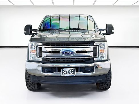 Used 2019 Ford F250 XL w/ STX Appearance Package AWD/4WD image 2