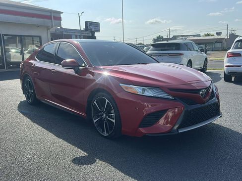 Used 2020 Toyota Camry XSE w/ Driver Assist Package FWD image 3