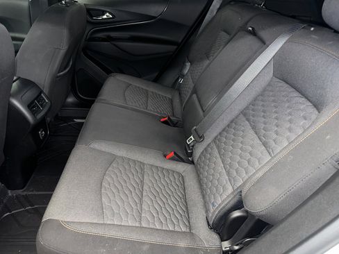 Used 2019 Chevrolet Equinox LT image 17
