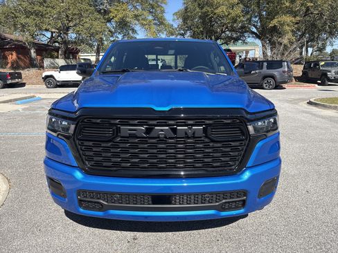 New 2026 RAM 1500 4x4 Crew Cab image 7