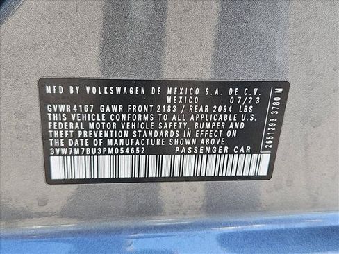 Used 2023 Volkswagen Jetta SE w/ Panoramic Sunroof Package FWD image 23