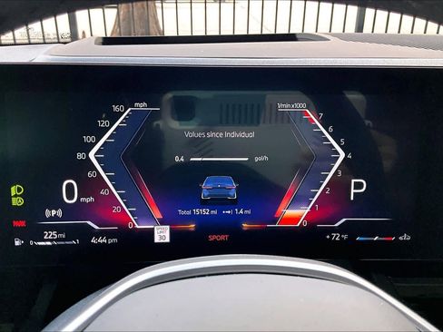 Used 2024 BMW 530i image 25