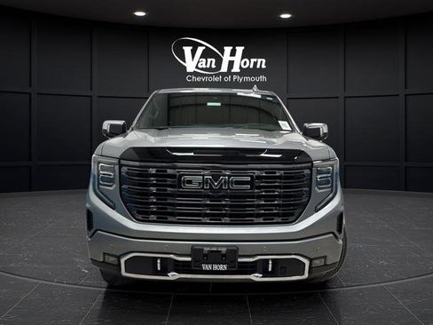 Used 2025 GMC Sierra 1500 Denali Ultimate AWD/4WD image 2