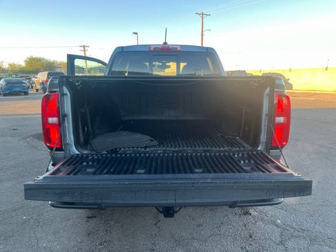 Used 2022 Chevrolet Colorado LT w/ LT Convenience Package image 34