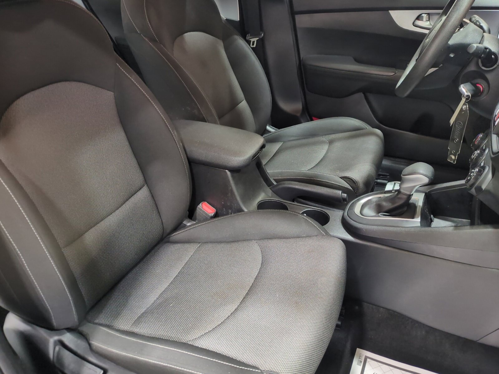 Certified 2023 Kia Forte LXS w/ LXS Technology Package FWD image 10