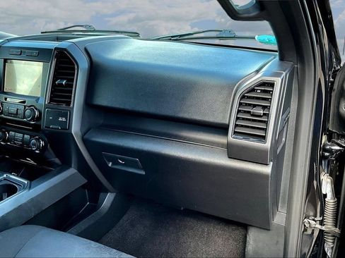 Certified 2018 Ford F150 XLT w/ Equipment Group 302A Luxury AWD/4WD image 29