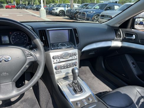 Used 2012 INFINITI G37 Convertible w/ Premium Pkg RWD image 30