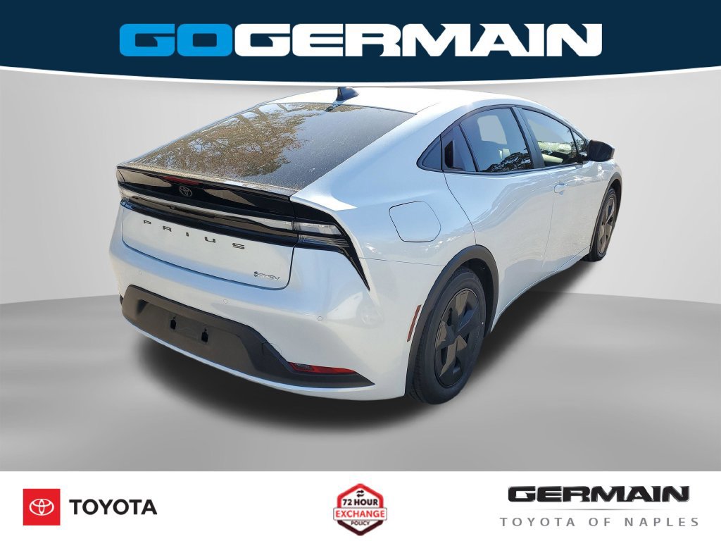 New 2026 Toyota Prius Plug-In Hybrid FWD image 6