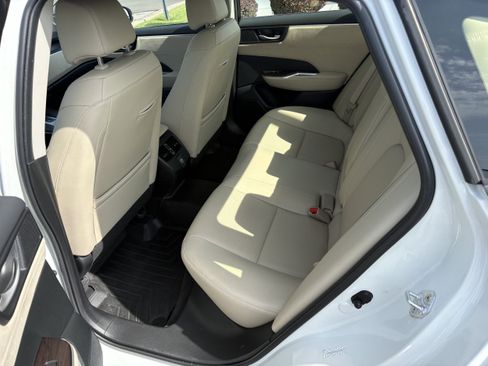 Used 2019 Honda Clarity Touring image 7