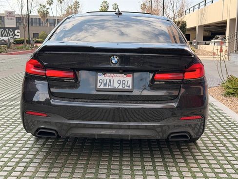 Used 2021 BMW 530i 530i w/ M Sport Package image 6