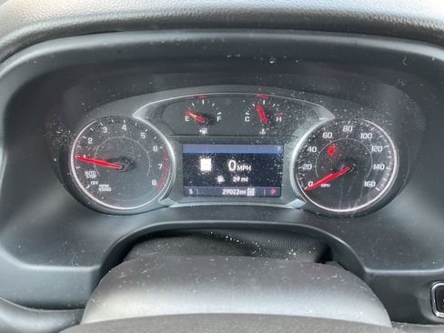 Used 2023 GMC Acadia SLT w/ Preferred Package AWD/4WD image 13