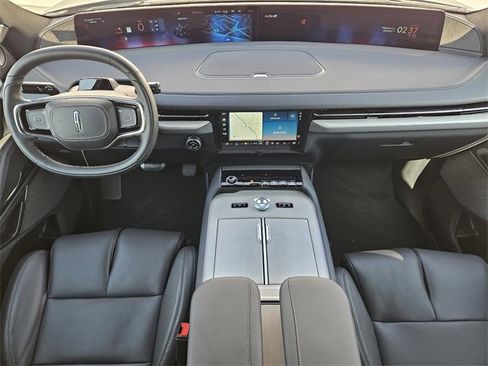 New 2025 Lincoln Navigator Reserve w/ Jet Appearance Package image 23