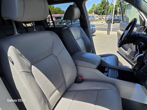 Used 2009 Honda Pilot EX-L image 25