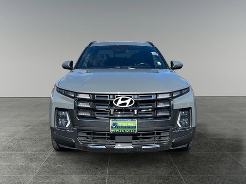 Used 2025 Hyundai Santa Cruz Limited AWD/4WD image 2