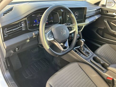 Certified 2025 Volkswagen Jetta S image 14