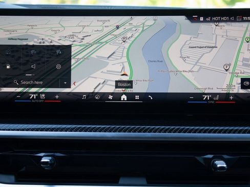 Used 2025 BMW X5 M60i w/ Climate Comfort Package image 17