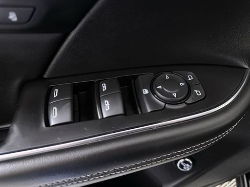 Used 2023 Buick Envision Essence w/ Sport Touring Package AWD/4WD image 24