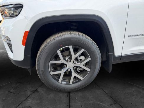 New 2025 Jeep Grand Cherokee Limited w/ MOPAR Finishing Package image 14