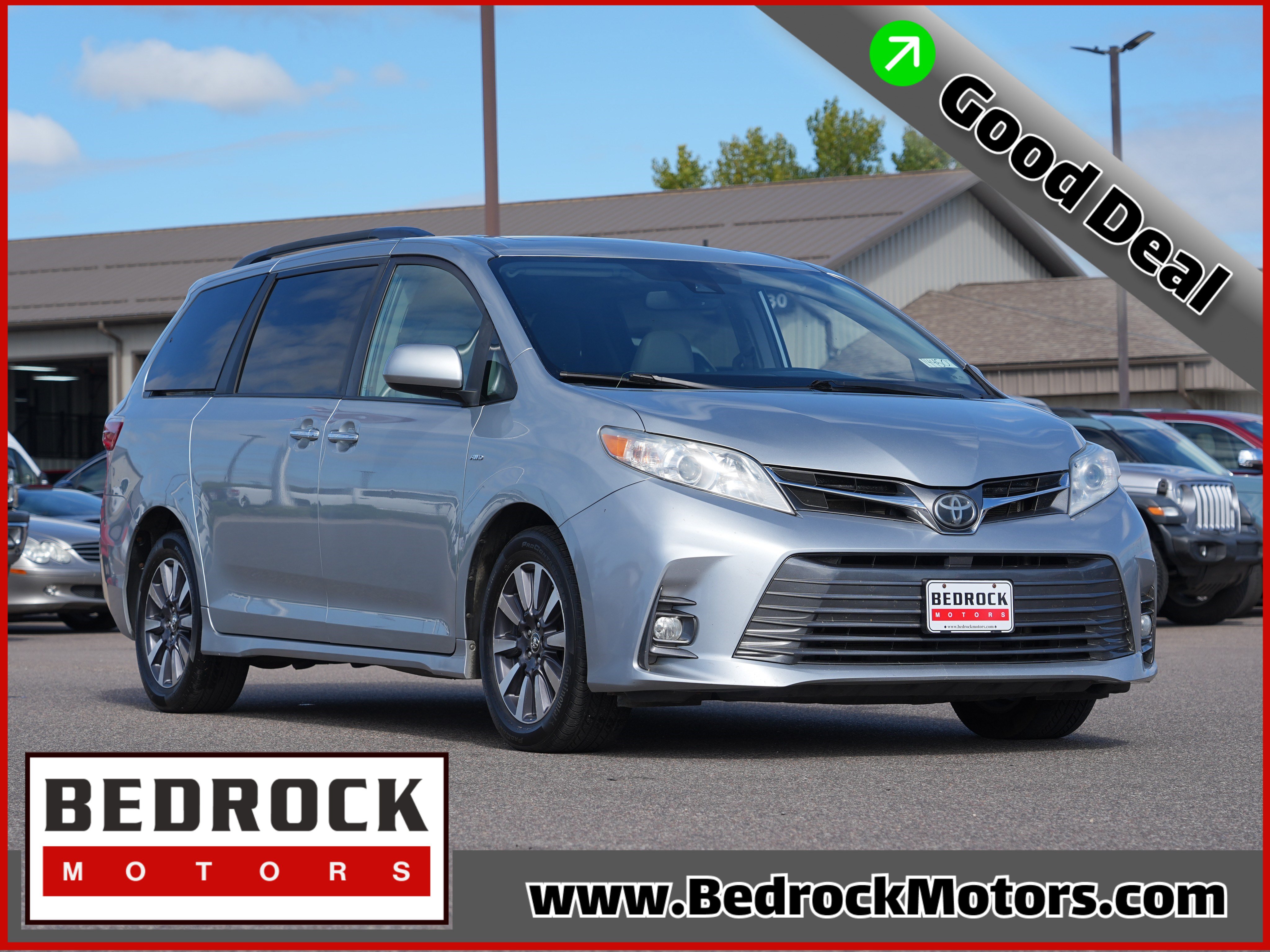 Used 2019 Toyota Sienna XLE Premium w/ Carpet Mat Package AWD/4WD image 1