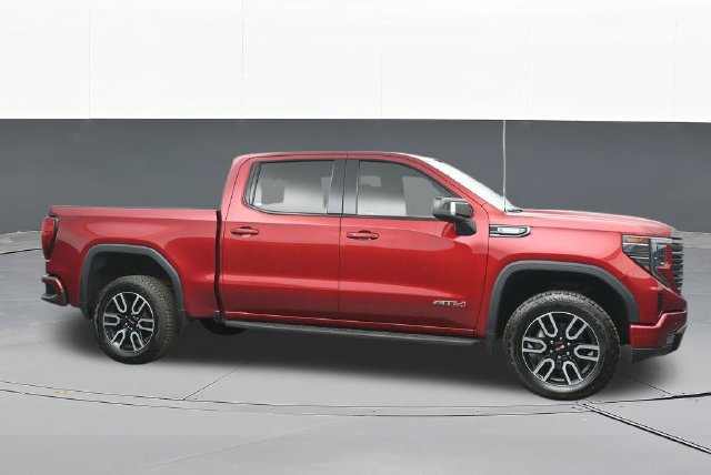 Used 2024 GMC Sierra 1500 AT4 w/ Technology Package AWD/4WD image 18