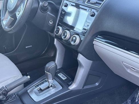 Used 2018 Subaru Forester 2.5i Limited image 9