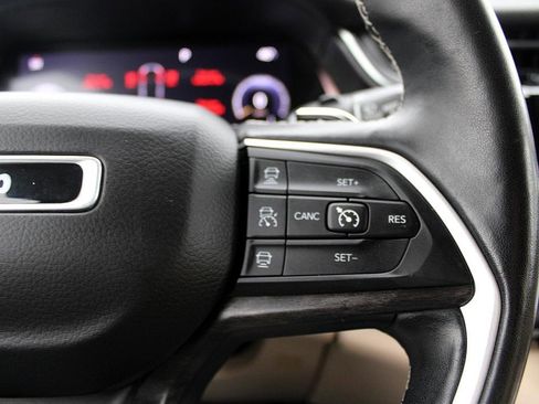 Used 2021 Jeep Grand Cherokee L Limited image 14